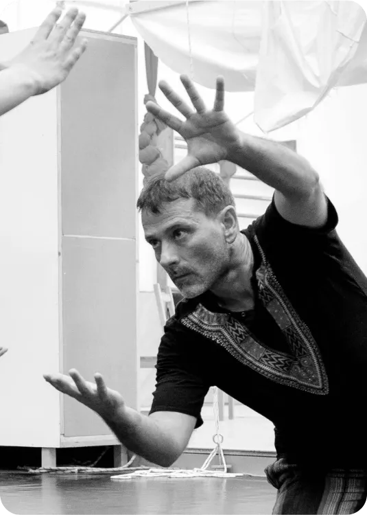 Performance di Angelo Miramonti